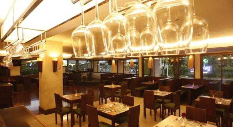 צ'יאנג מאי Royal Peninsula Hotel Chiangmai מראה חיצוני תמונה